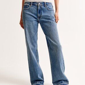 Abercrombie & Fitch Women's Low Rise Baggy Jean